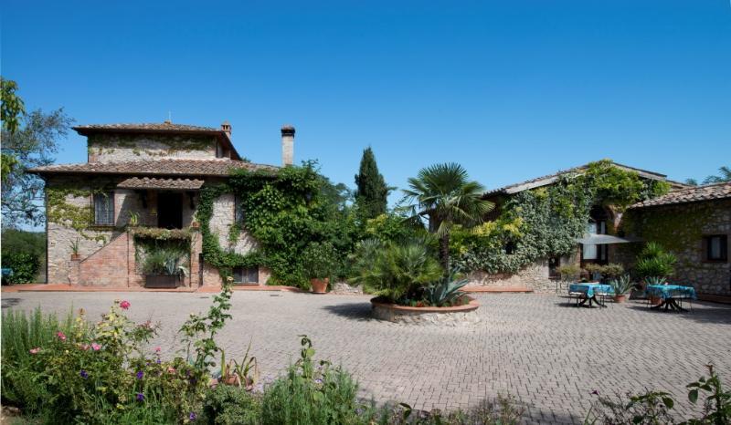 Hotel Il Pietreto Colle Val D'Elsa Exterior foto